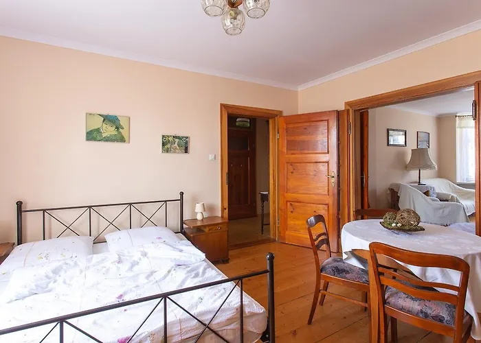 Dom Pod Rybia Skala * Еленя-Гура